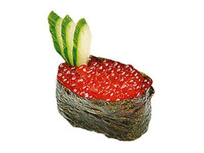 Суши-гункан с икрой лосося (Икура)