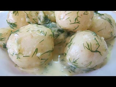 Картошка со сметаной. Быстрый рецепт молодого картофеля со сметаной и зеленью